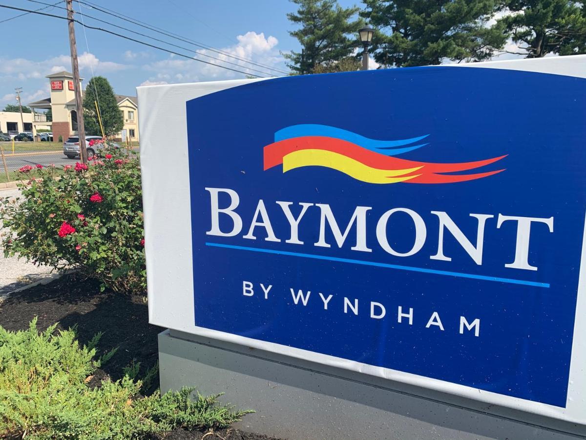 Baymont By Wyndham Chambersburg Hotel Buitenkant foto