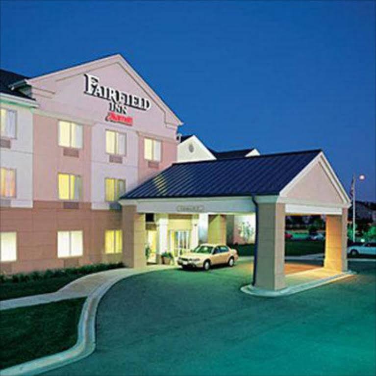 Baymont By Wyndham Chambersburg Hotel Buitenkant foto